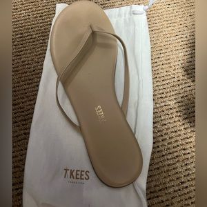 LEFT SHOE ONLY! Tkees leather nude sandal size 11 women